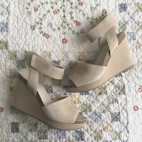 NWB Franco Sarto wedge sandals - Picture 1 of 8